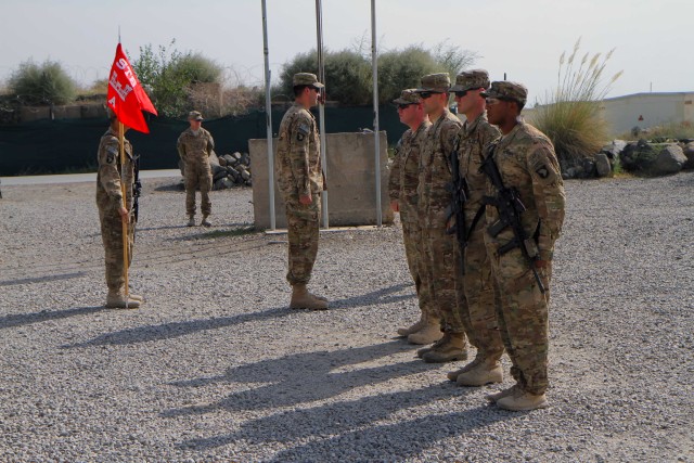 Currahee special troops receive awards