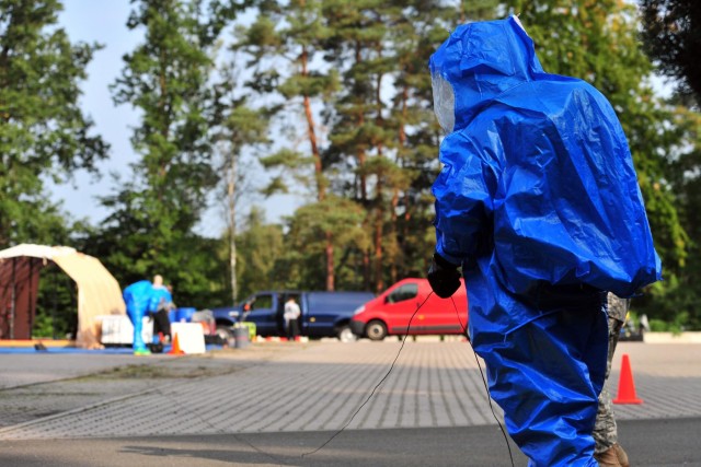 'First in Support' soldiers demonstrate decontamination, mortuary affairs capabilities