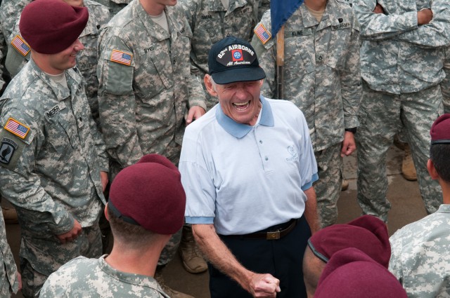 World War II-era 'Devil in Baggy Pants' visits paratroopers