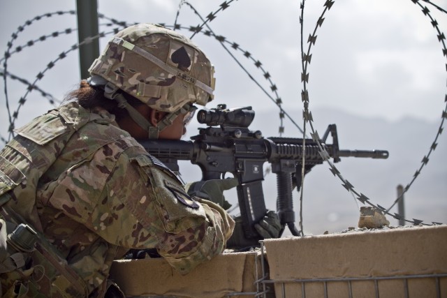 Currahees pull security at FOB Lightning