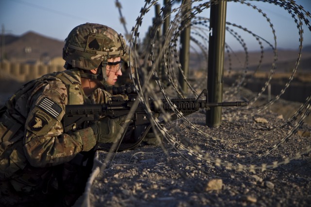 Currahees pull security at FOB Lightning