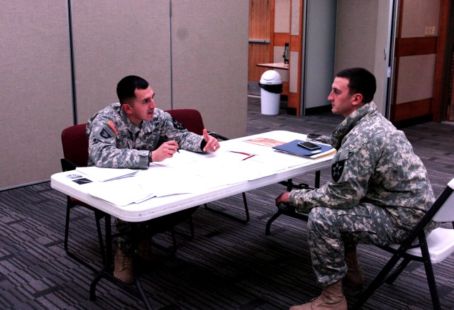 Senior leaders mentors Soldiers to be successful