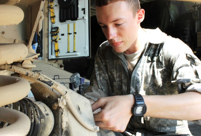 'Big Red One' mechanics strive for excellence