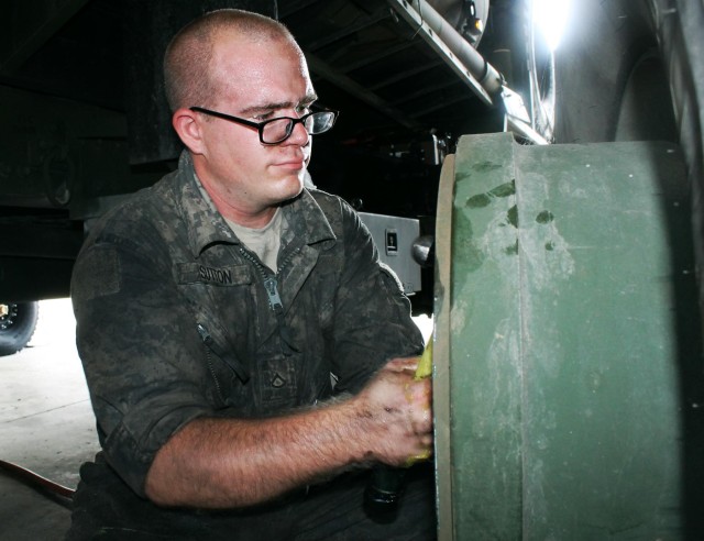 'Big Red One' mechanics strive for excellence