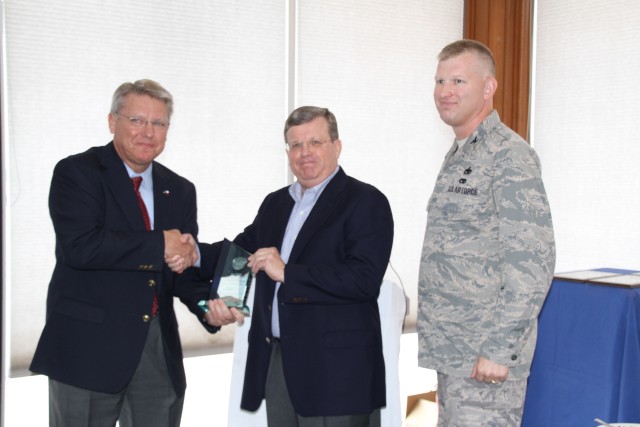 Exchange Director/CEO presented the National Defense Transportation Association's Innovative Logistics Service Award 