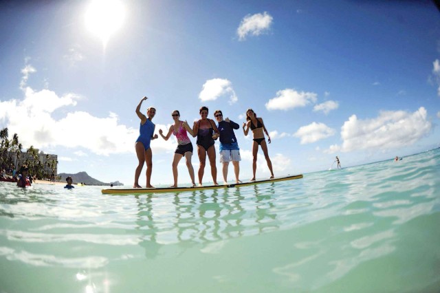 paddle board