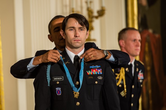 Former Army Capt. William D. Swenson receives the nation's highest award for military valor.