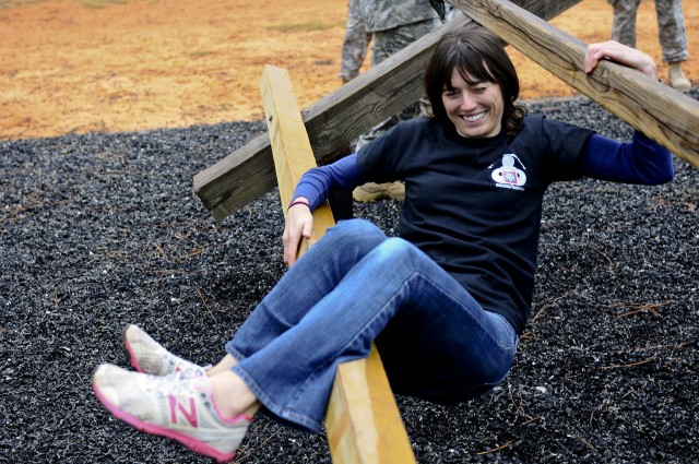 Golden Griffin's GI Spouse Day brings together Paratroopers and Families