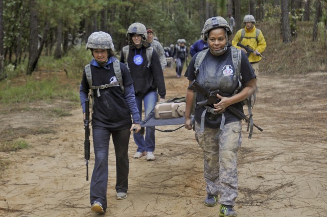 Golden Griffin's GI Spouse Day brings together Paratroopers and Families