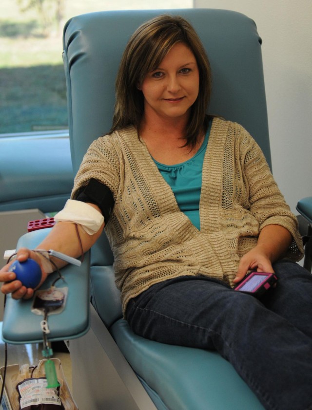 'Black Knights' spouse hosts blood drive in father's memory