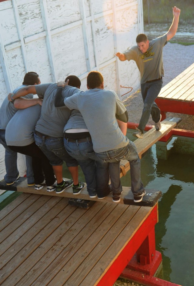 'Spartans' conduct team-building event with Southwestern University football team