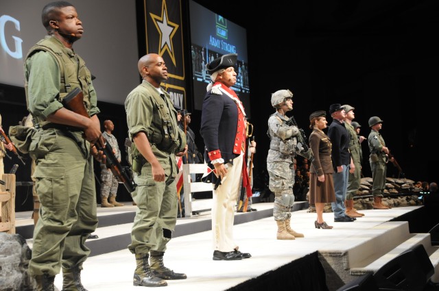 MDW Soldiers open AUSA '13 convention