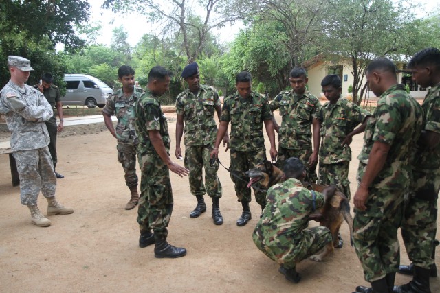 U.S. Forces Partner with Sri Lanka for Mine Training Program 