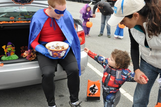 Kids have a 'spooktacular' time at the 'Fall Family Day'