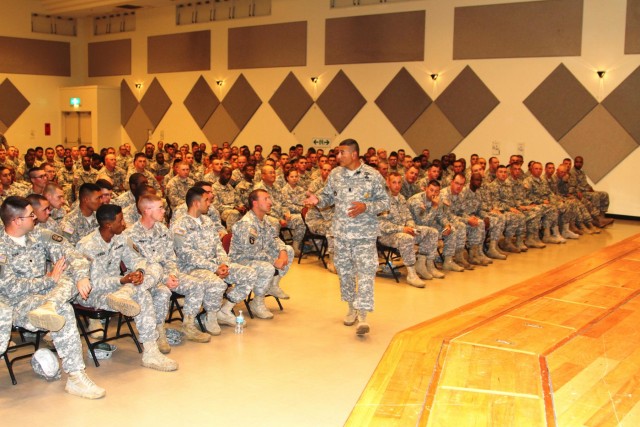 US Army Pacific senior enlisted leader conducts town hall meeting with Soldiers in Japan