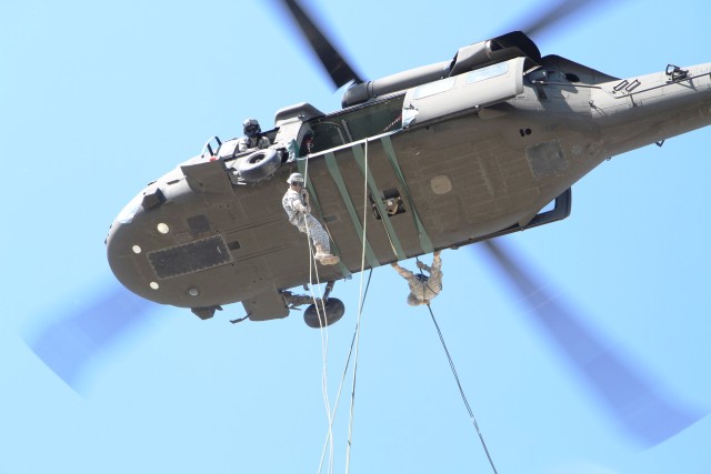 1st Air Cav crew chiefs: Turning wrenches to keep aircraft spinning