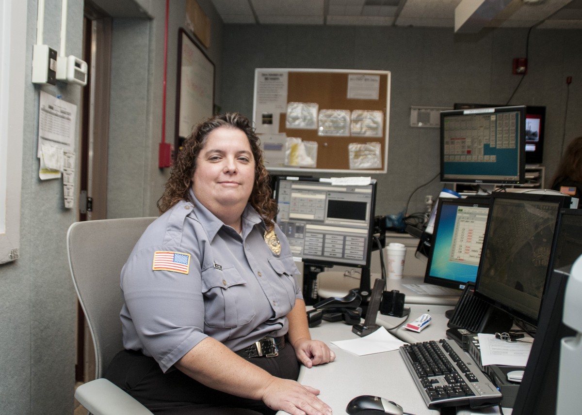 Special delivery Fort Drum dispatcher helps with Army wife's home