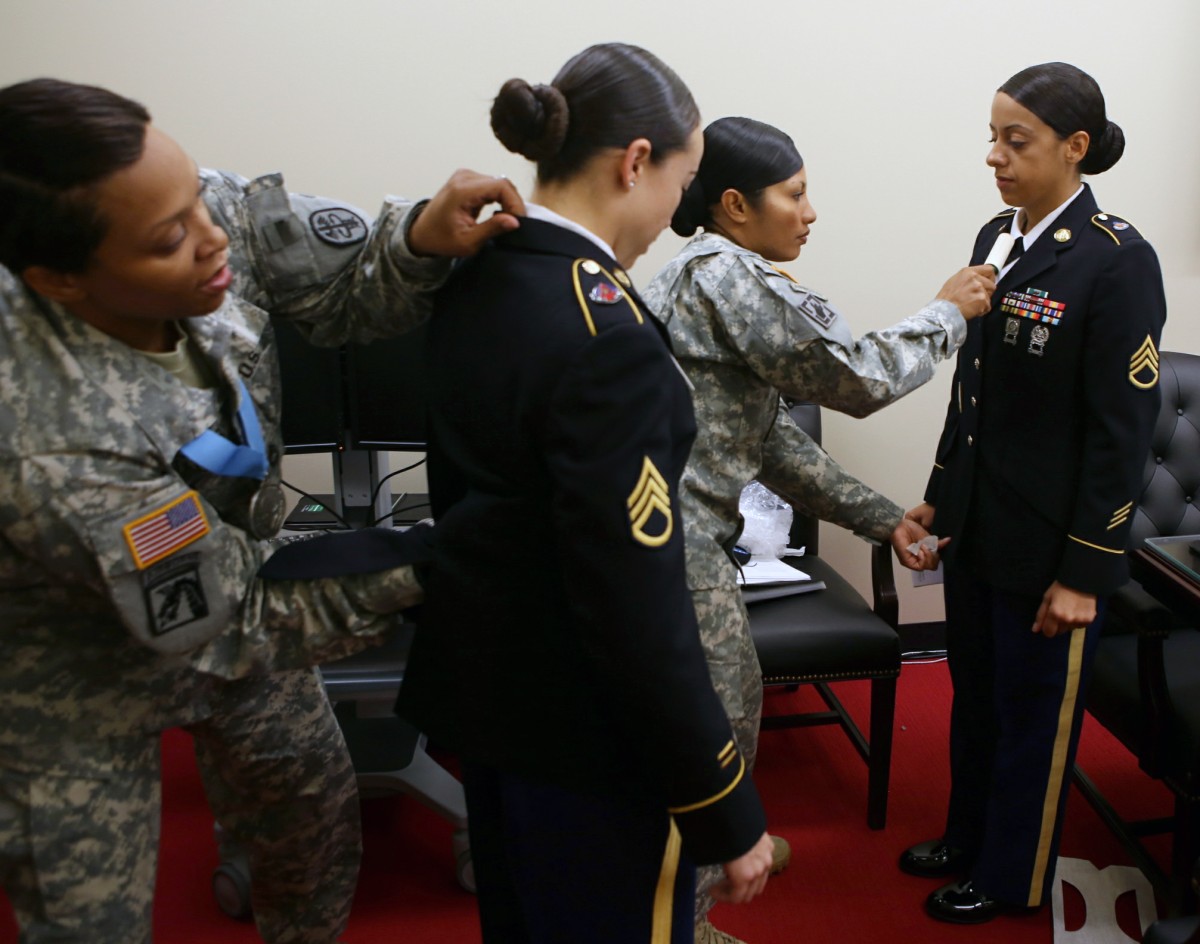 Three Fort Huachuca NCOs inducted into elite Sergeant Audie Murphy Club, Article