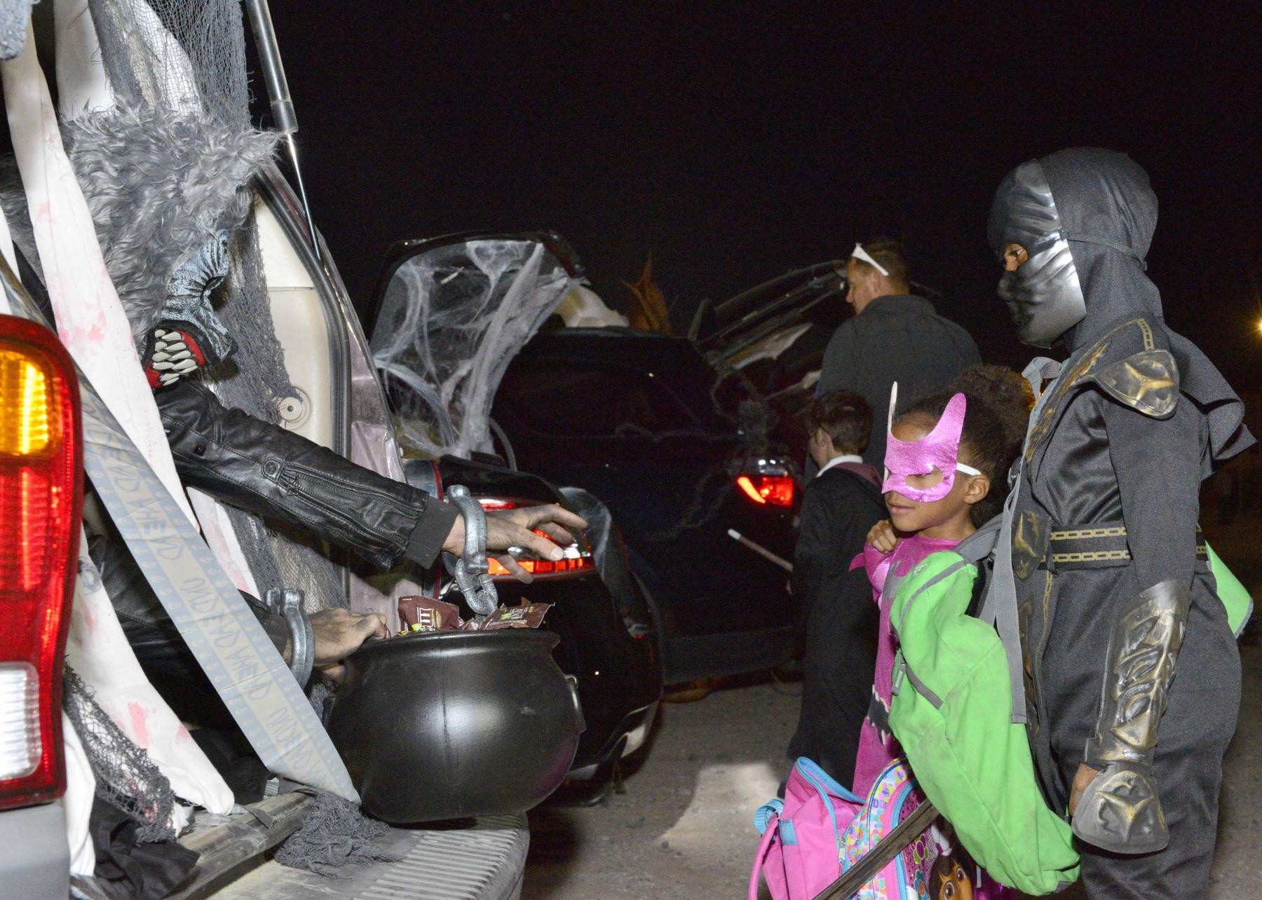 Trunk or Treat | Article | The United States Army