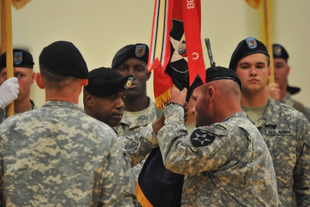 'Raider' Brigade changes command for last time