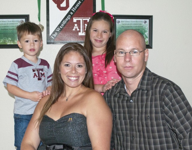 AUSA honors 82nd CAB family for volunteerism