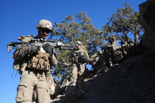 Currahees and Afghan National Army conduct a joint patrol