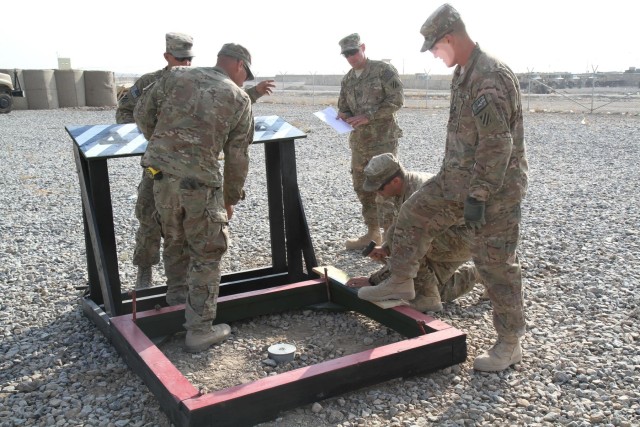 'Vanguard' field artillery advisers orient ANA towards self sustainability
