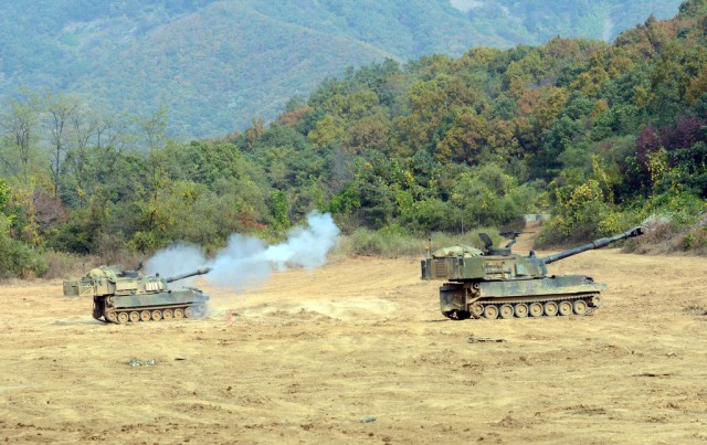ROK and U.S. Soldiers combine forces during artillery competition