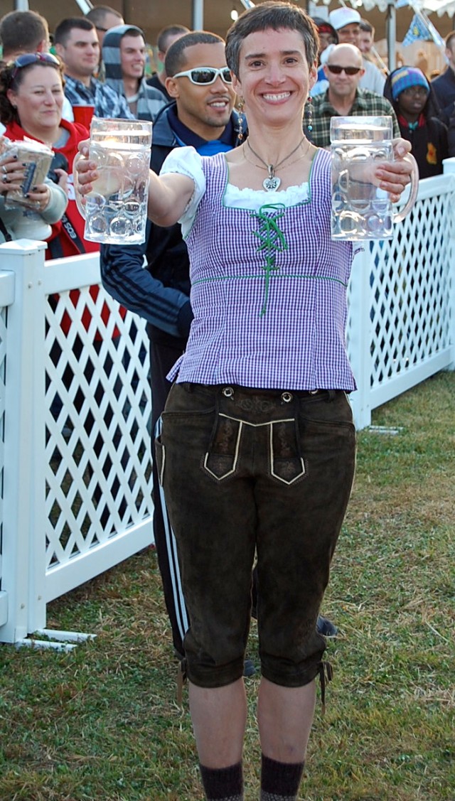 Aaron Tippin concert headlines Humphreys Oktoberfest 2013