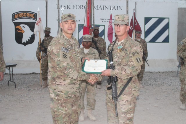 'Maintain' soldier, NCO recognized as year's best