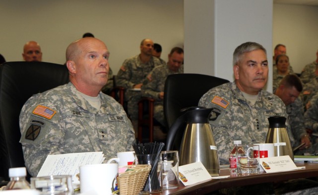 VCSA, SMA discuss readiness and resiliency at JBLM