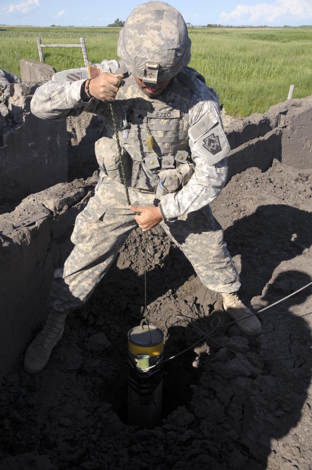 Pa. Guard soldiers aid South Dakota community