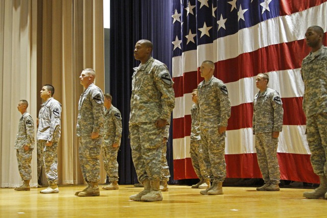 29 Stallions continue Army service at mass reenlistment ceremony 