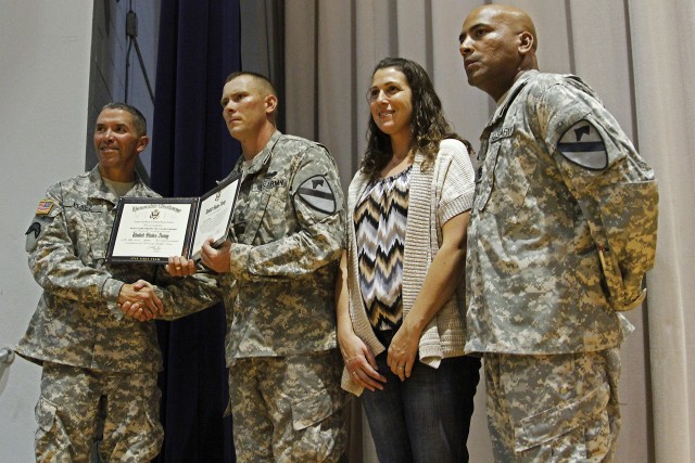 29 Stallions continue Army service at mass reenlistment ceremony 