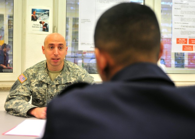 21st TSC soldiers bring 'First in Support' attitude to KHS mentorship program