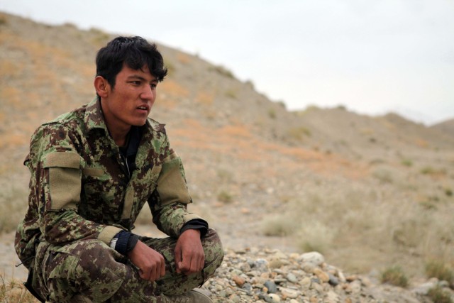 Afghan soldiers conduct training at the Explosives Hazard Reduction Course
