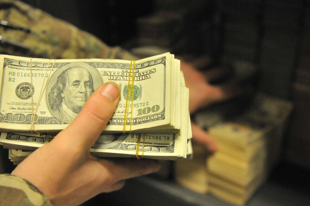 Combat cash | Article | The United States Army