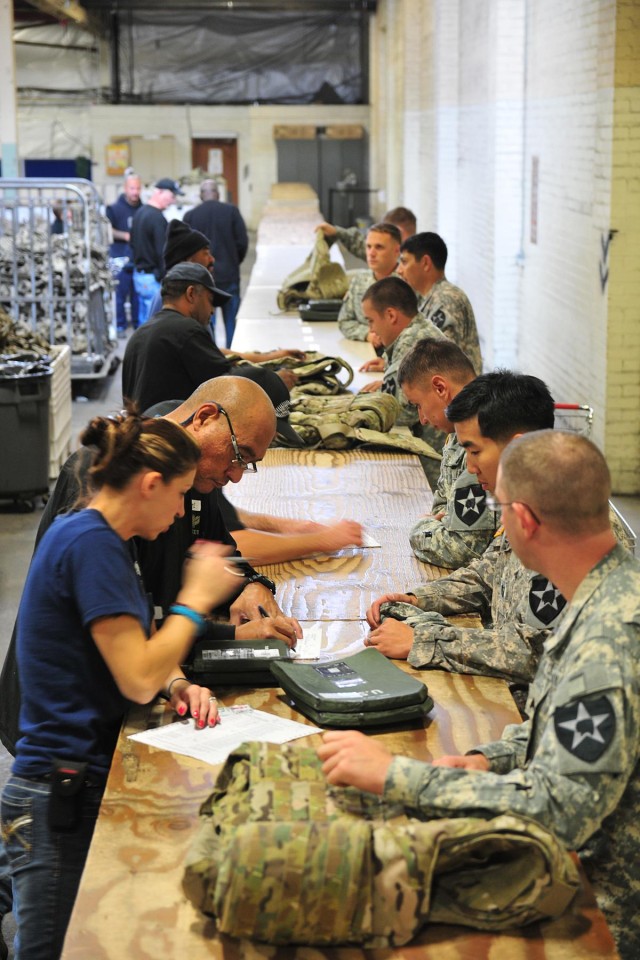 4-2 SBCT redeploys, reintegrates
