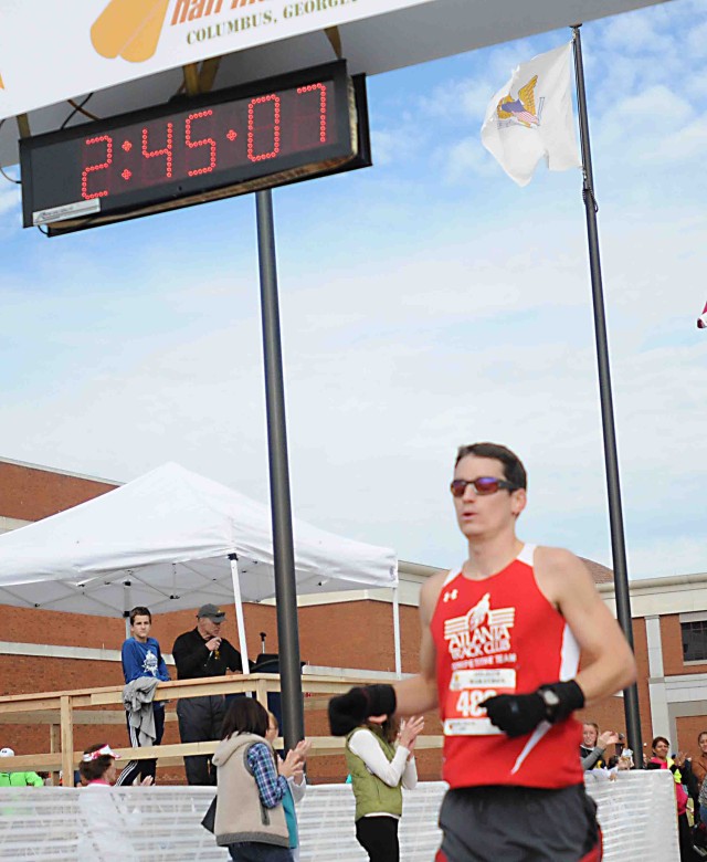 More than 2,000 participate in annual Soldier Marathon, Half Marathon