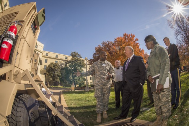 Army showcases energy-efficient technologies for warfighters