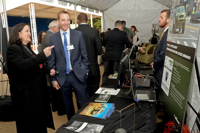 RDECOM demonstrates advances in Army power, energy at Pentagon