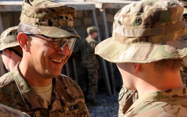 Commander, 10th Mountain Division, recognizes Patriots 