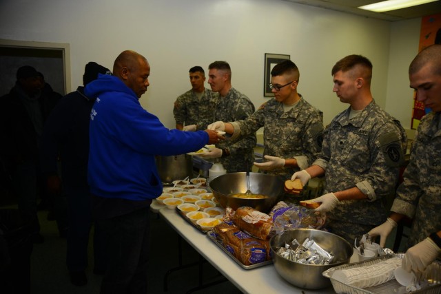 Soldiers ruck to fill shelves and hearts