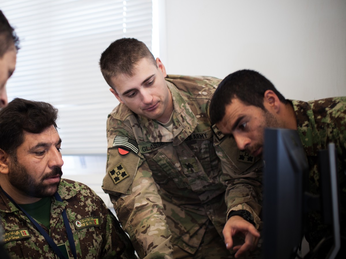 ISAF soldiers teach ANA public affairs | Article | The United States Army