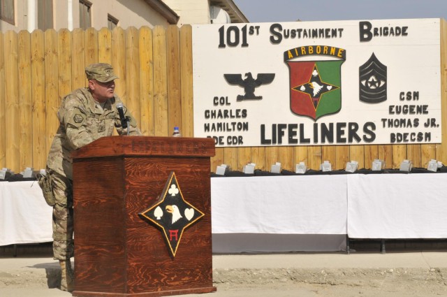 Maj. Gen. Stein Re-ups Task Force Lifeliner Soldiers