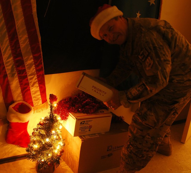 Three tips for sending holiday mail