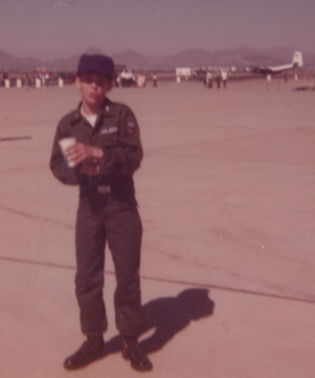 Soldiers' stories show contrasts between draftee and volunteer soldier