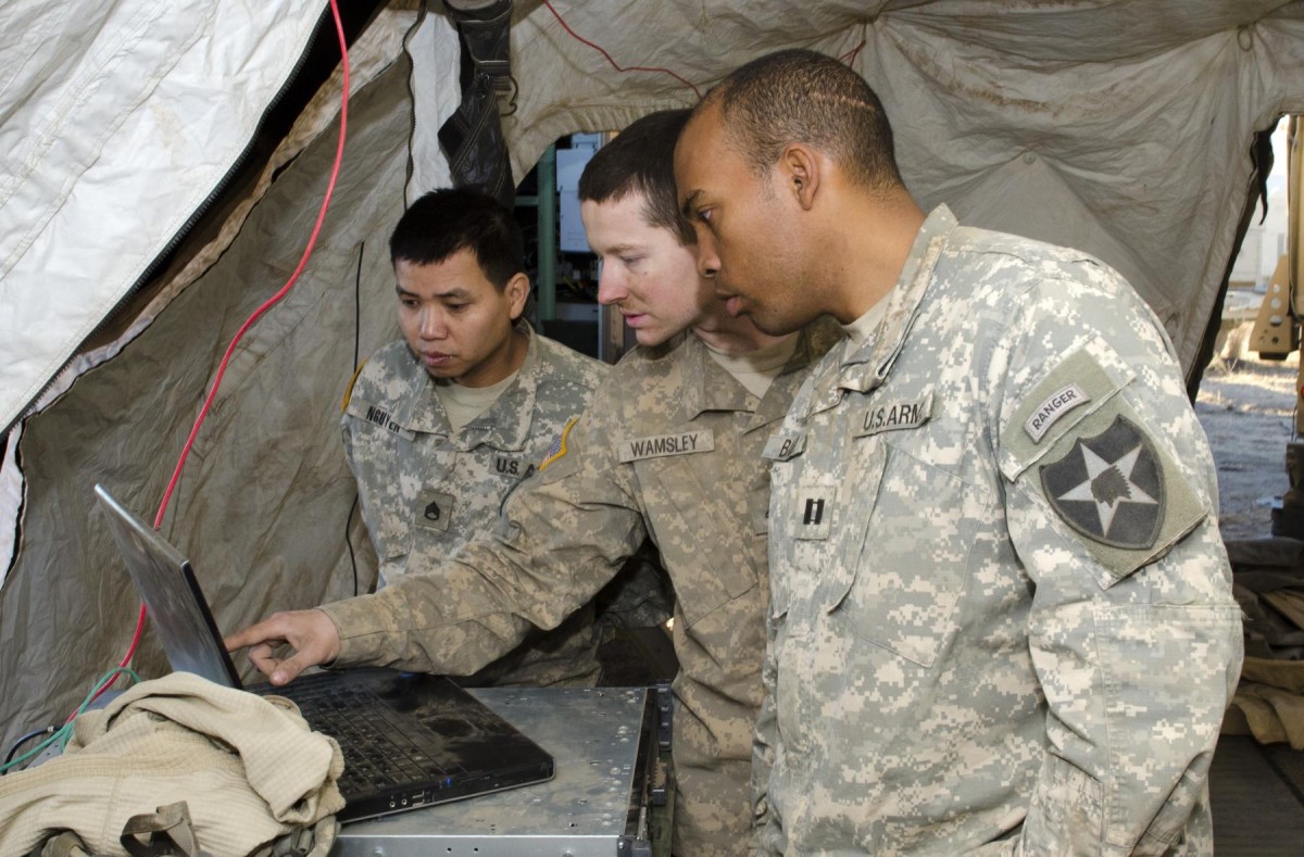 Signal soldiers keep Army networks safe | Article | The United States Army