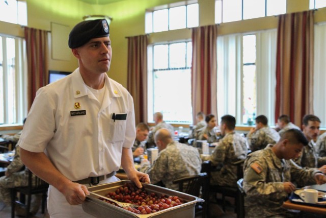 Thunderbolt soldier named I Corps Cook of the Year