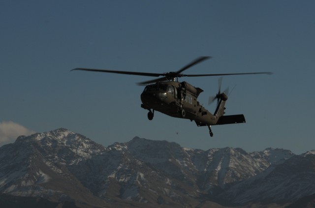 Black Hawk on approach